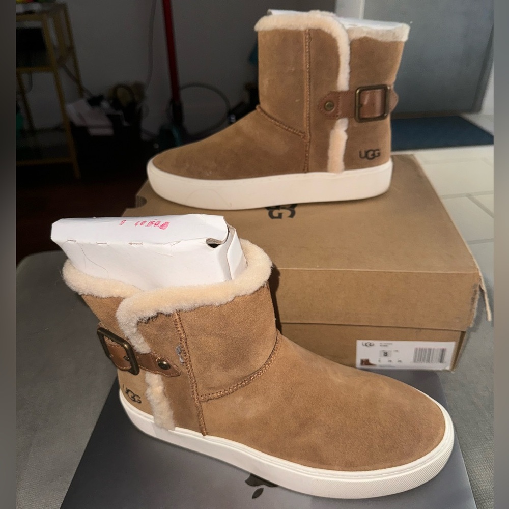 UGGS Aika chestnut suede boots